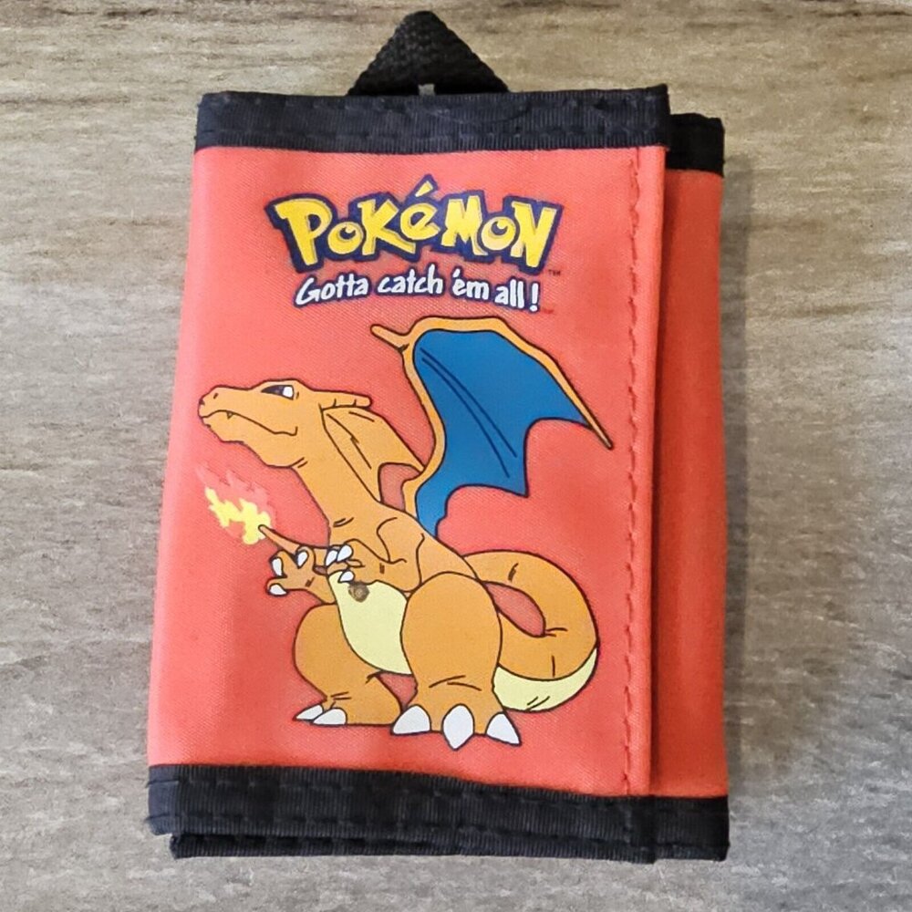 Pokémon Pokemon Wallet official‎ Nintendo Charizard Vintage Rare Edition Red